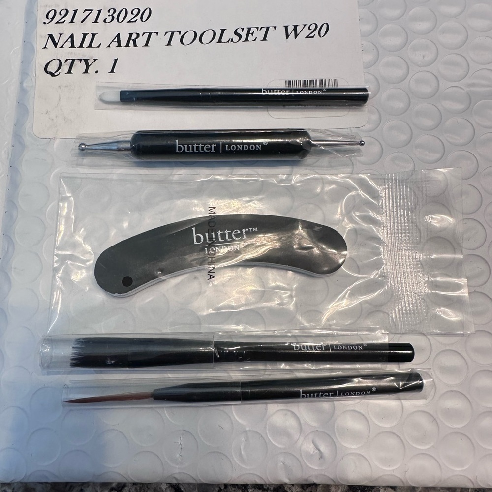 butter LONDON Nail Art Tool Set